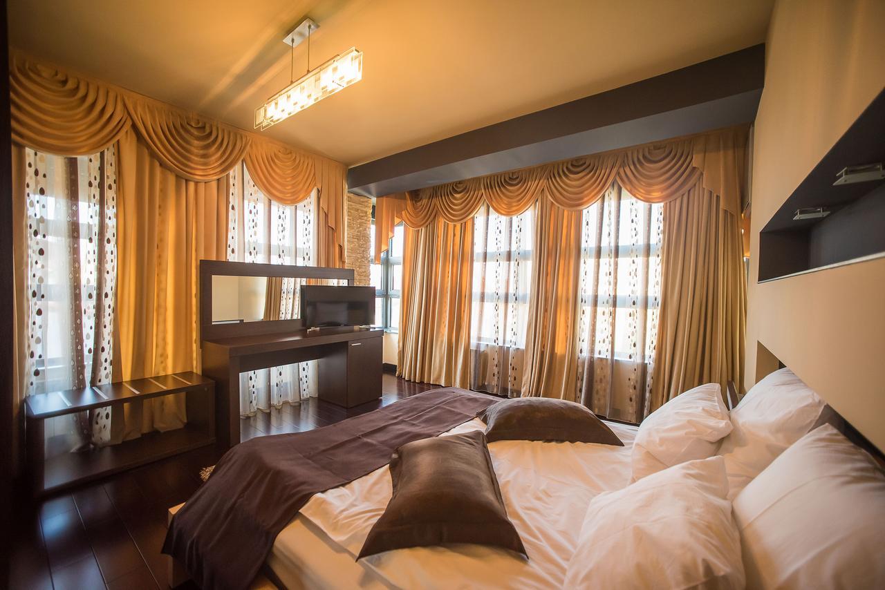 Simple Bucharest Self Check In Homestay *